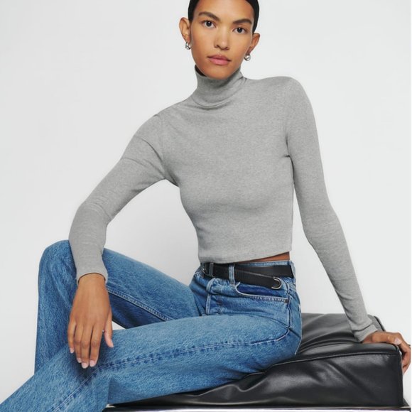 NWT Reformation Davy Cropped Ribbed Turtleneck Tee in Heather Grey, Size Small - Picture 2 of 3